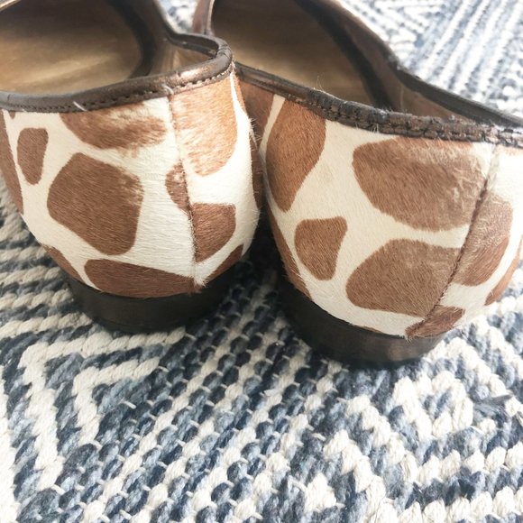 LIZ CLAIBORNE Brown Cow Print Ballet Flats - Picture 3 of 6